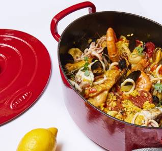 Dutch oven outlet paella